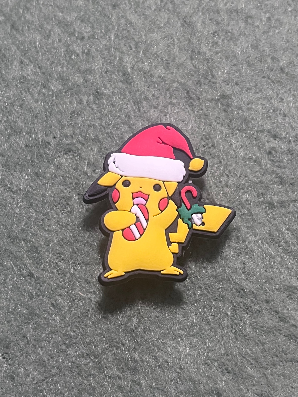 Holiday Catch Shoe Charms